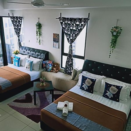 D'Gunduls Homestay Studio By Dgh I-City Shah Alam Eksteriør billede