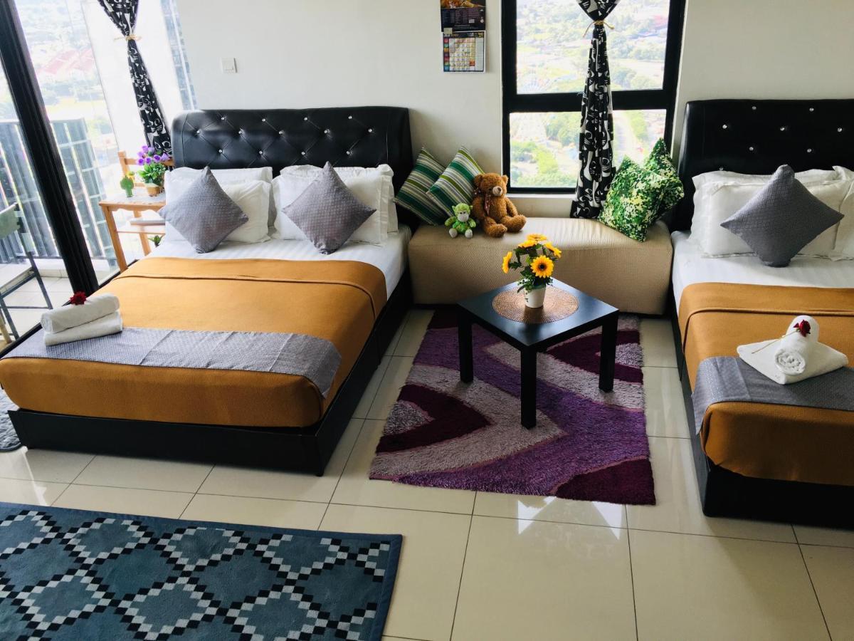 D'Gunduls Homestay Studio By Dgh I-City Shah Alam Eksteriør billede