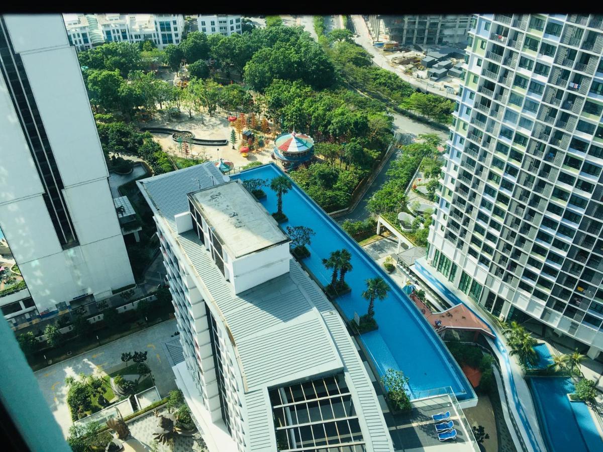 D'Gunduls Homestay Studio By Dgh I-City Shah Alam Eksteriør billede